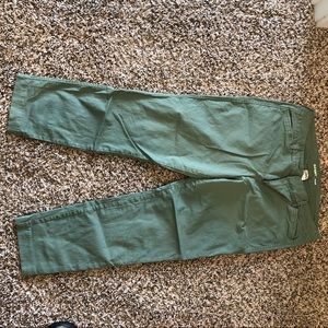 Old navy pixie chinos sz L